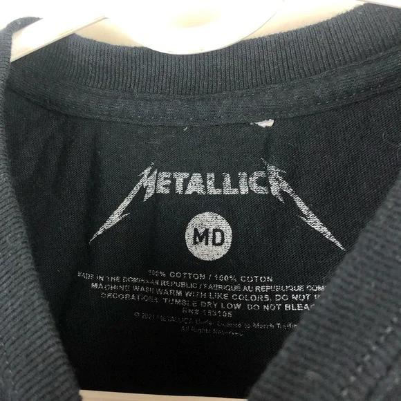 Metallica Classic Graphic Short Sleeve Top - Picture 5 of 5